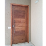 porta de madeira maciça frisada melhor preço Belo Horizonte