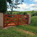 porteira de madeira de fazenda Aracaju