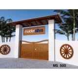 quanto custa portão de madeira maciça Florianópolis